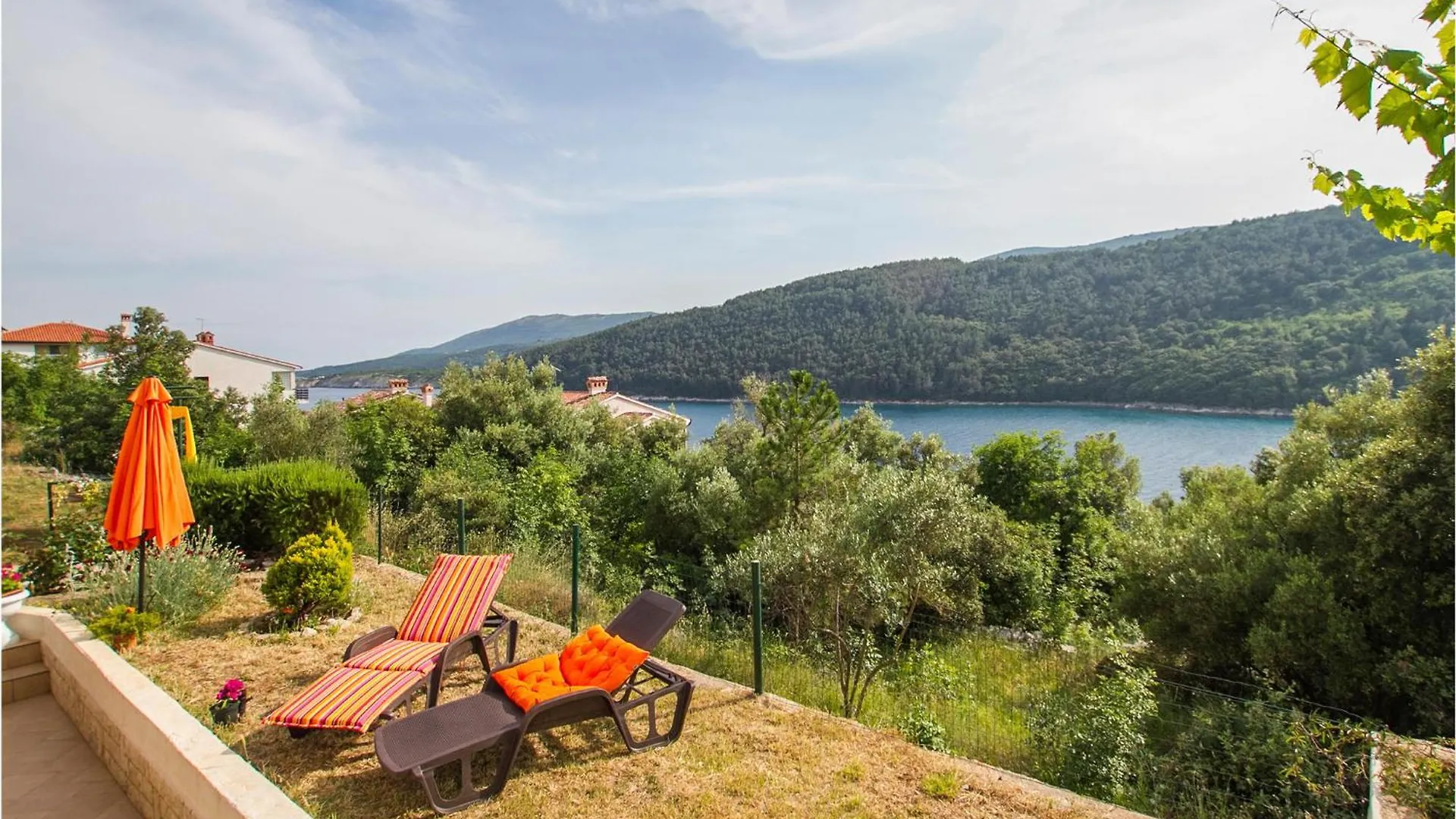 Amazing Apartment In Labin With Kitchen